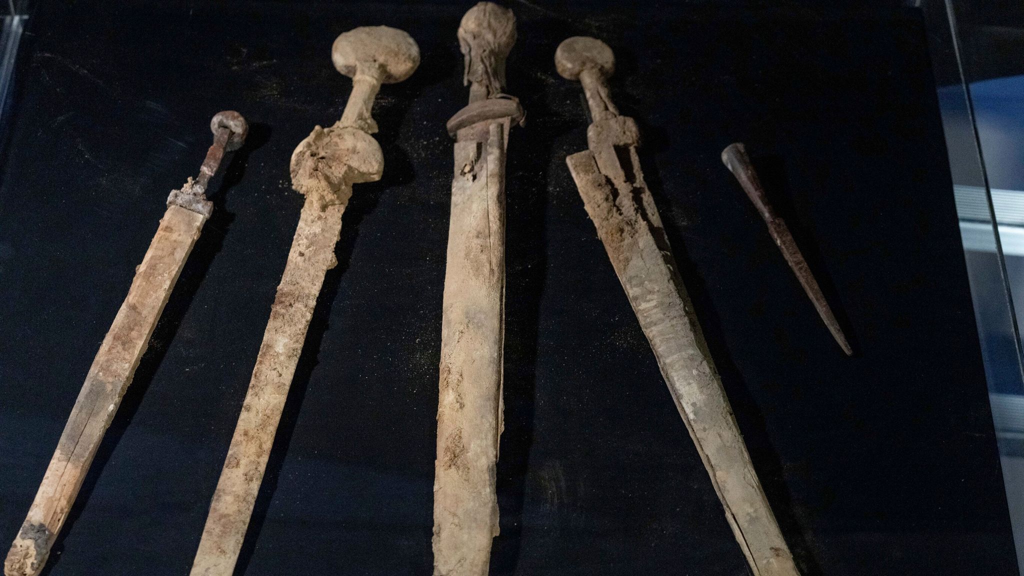 1,900-year-old Roman Swords Unearthed in Israeli Cave.